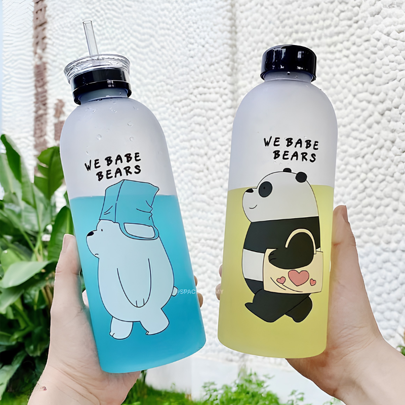 Bear Water Bottle with Dual Lids - 1 Liter Capacity